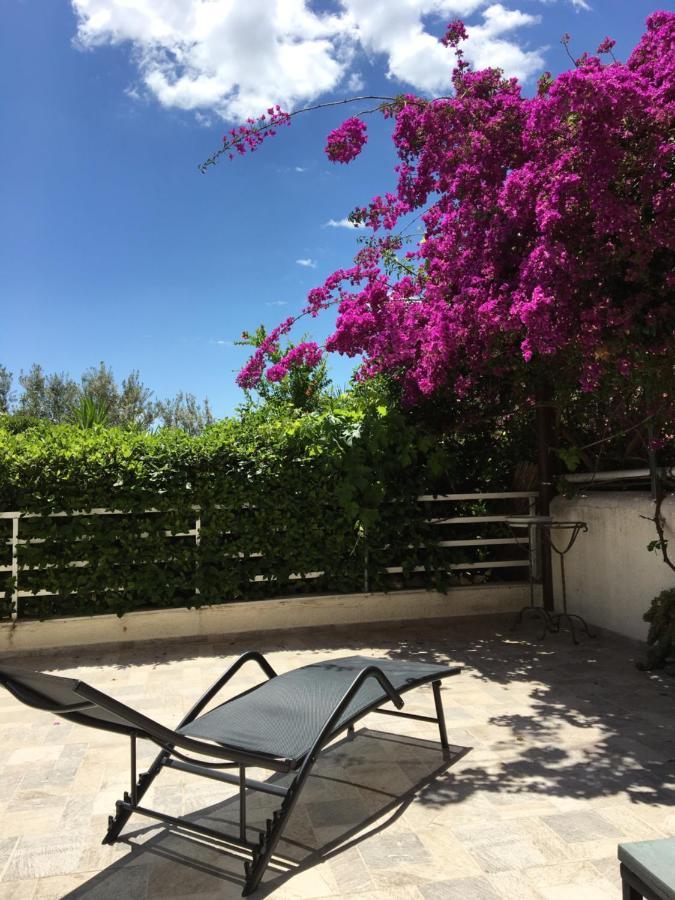 Studio On The Beach ลูตรากี ภายนอก รูปภาพ
